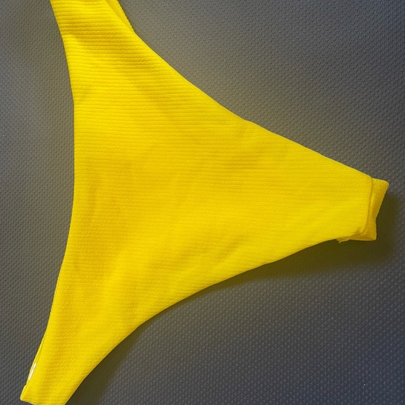 Yellow ZAFUL tie bikini - Picture 4 of 4